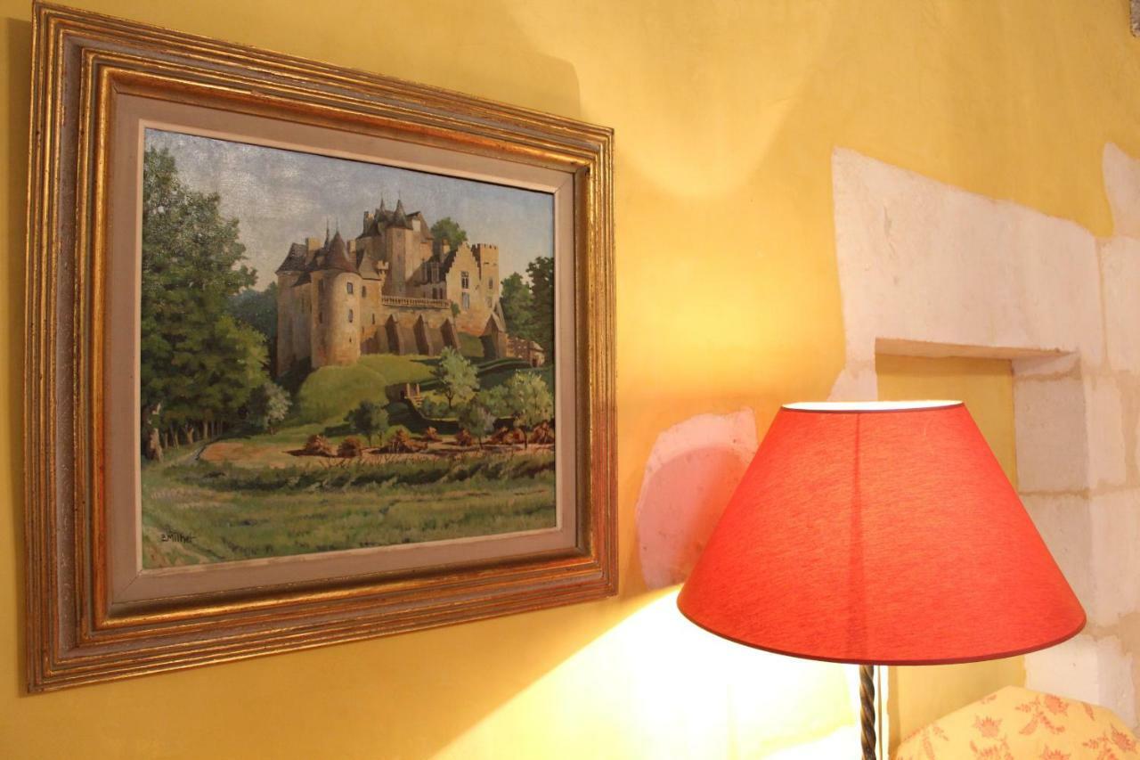 Chateau La Gentilhommiere Du Puits Notre-Dame 30 Rue De L'Eglise 24110 Saint Leon Sur L'Isle Exteriör bild